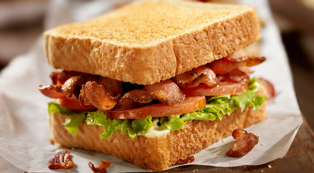 Gordon Ramsay surpreende fãs com receita de bacon vegano