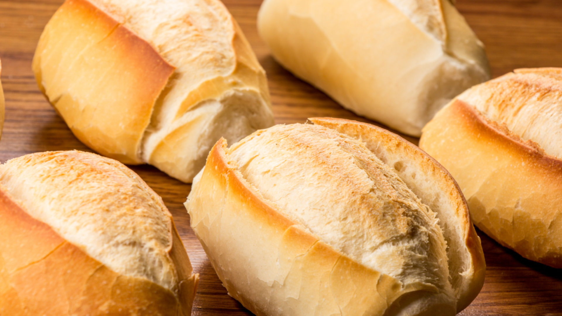 Que tal uma assinatura de pão quentinho em casa? (Foto: iStock)