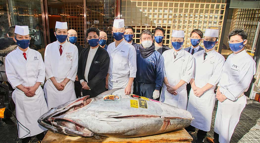 Atum de 211 kg é vendido por US$ 145 mil em mercado de peixe de Tóquio (Foto: Onodera Group)