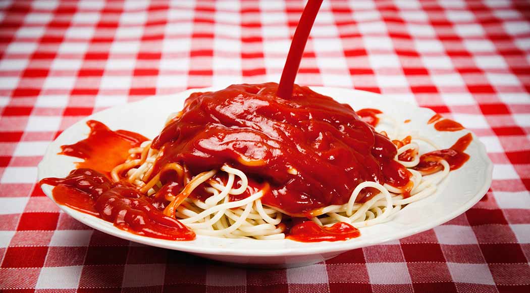 Macarrão com ketchup é o pior crime contra a culinária italiana, afirma pesquisa (Foto: iStock)