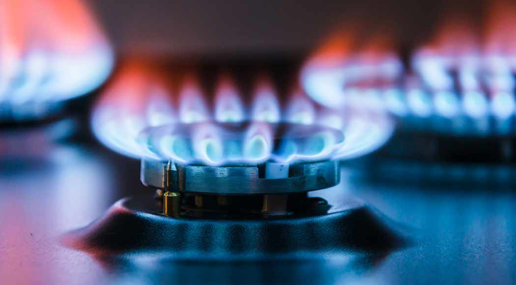 Confira 6 dicas para economizar gás (e dinheiro) na hora de cozinhar (Foto: iStock)