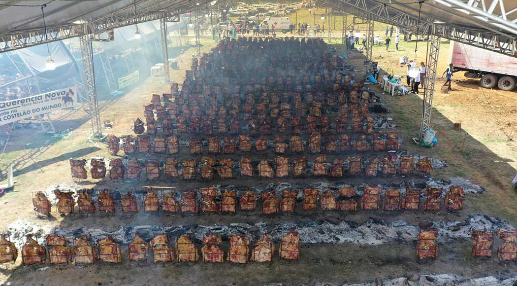 Cidade paraense assa 20 mil kg de carne e faz o "maior churrasco do mundo" (Foto: Prefeitura Municipal de Parauapebas)