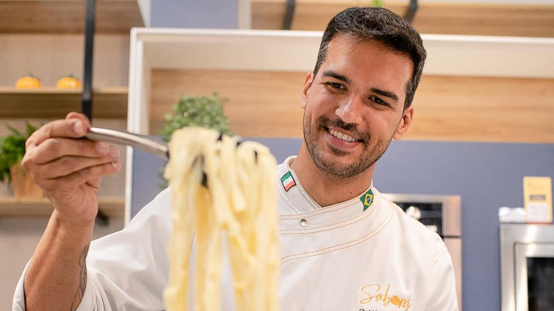 Chef Vinicius Rossignoli é um dos nomes confirmados no Quadradinho Gastrô (Foto: Reprodução/Instagram)