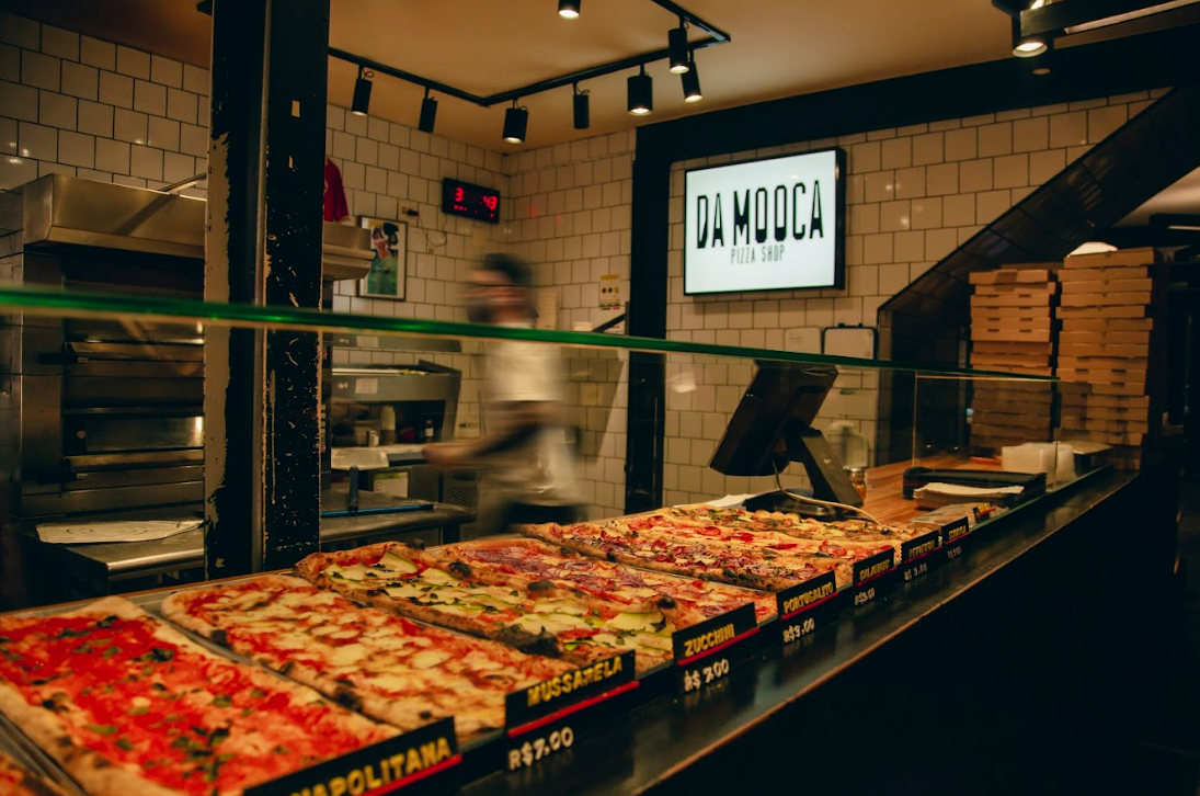 Escolha seu sabor favorito na pizzaria Da Mooca Pizza Shop/Créditos: Mário Rodrigues