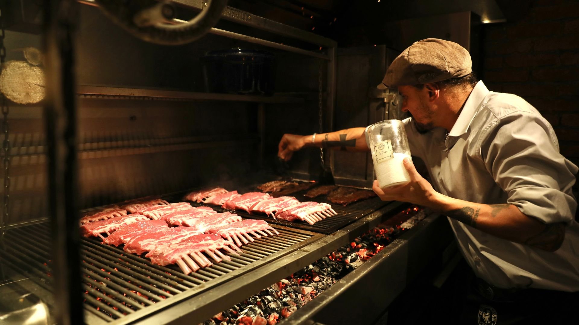 Jantar Ocho Manos celebra gastronomia argentina em São Paulo