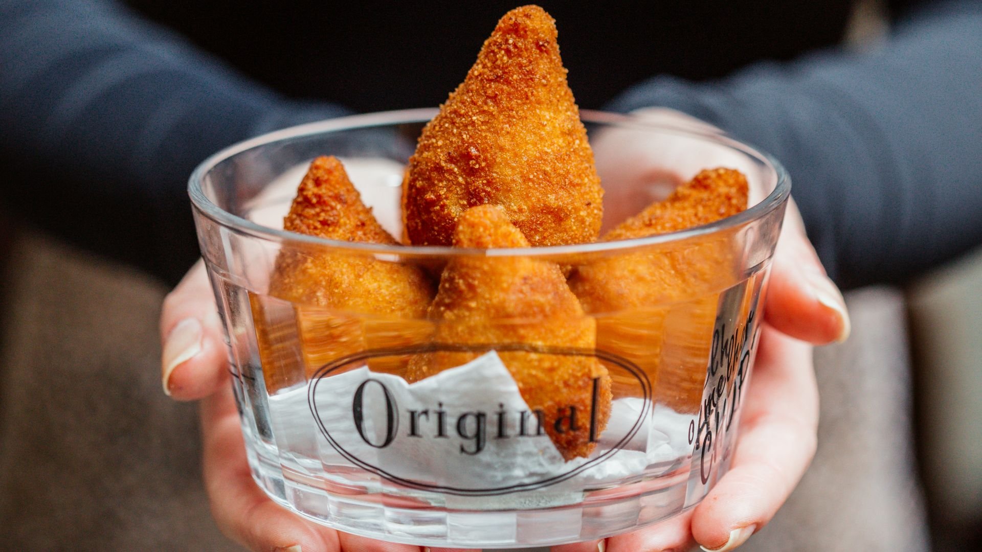 Bar Original celebra 29 anos com prato especial e coxinha cortesia