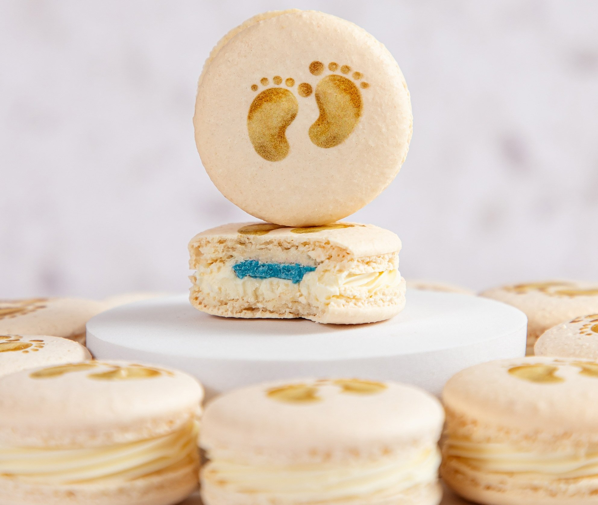 Macaron 'Chá Revelação' (Le Petit Macarons)